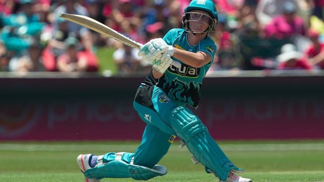 Beth Mooney played an outstanding innings to underpin the Heat’s chase. Picture: AAP Image