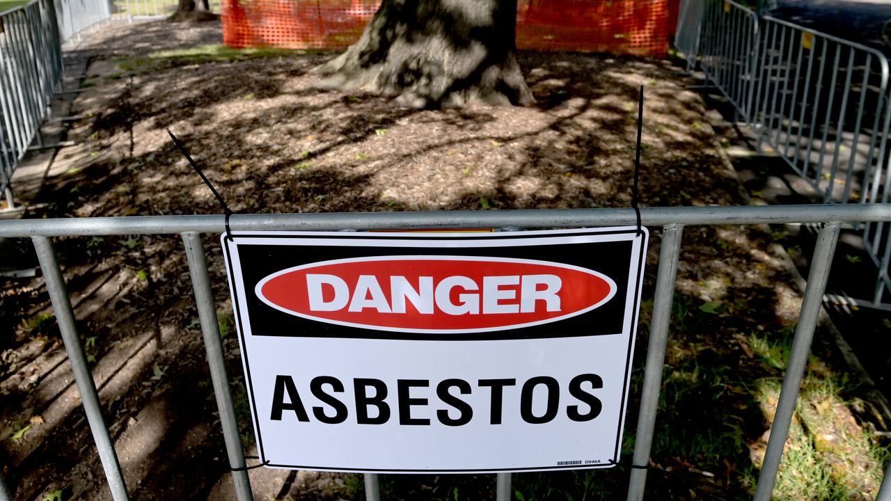 Concerns after asbestos found in park