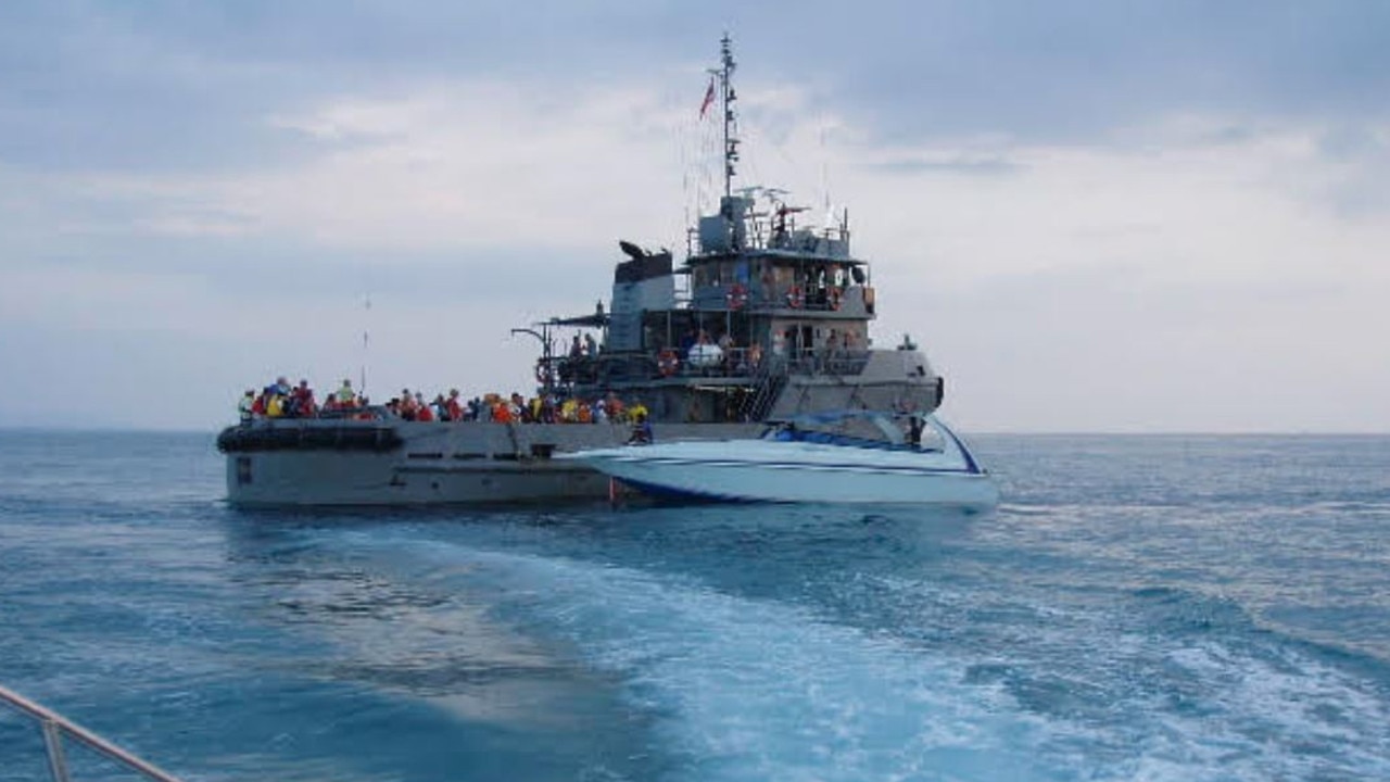 The navy boat coming to rescue the dive boat. Picture: Supplied