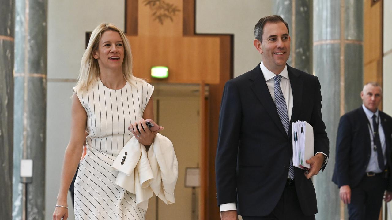 CANBERRA, Australia, NewsWire Photos. May 15, 2024: Federal Treasurer Jim Chalmers and Laura Chalmers arrive for a National Press Cub Address at Parliament House in Canberra. Picture: NCA NewsWire / Martin Ollman