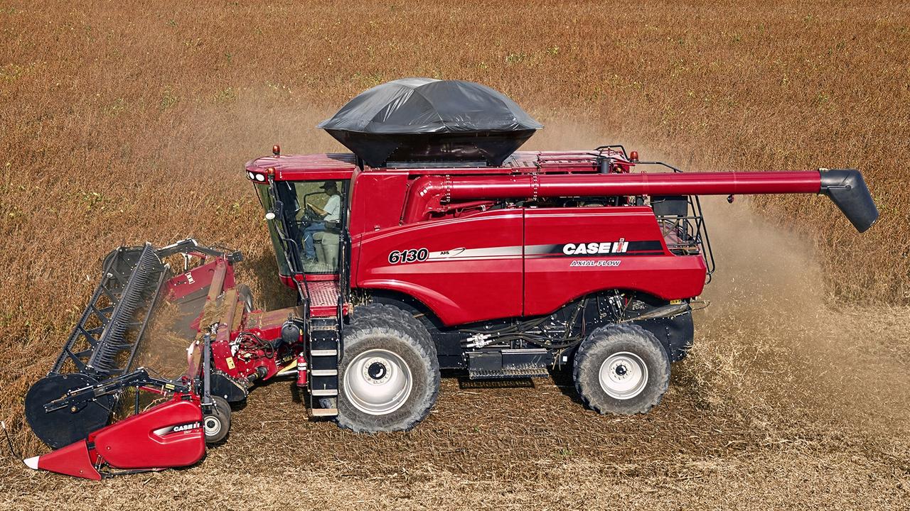 Agriculture and farming equipment: 10 of the best combine harvesters on ...