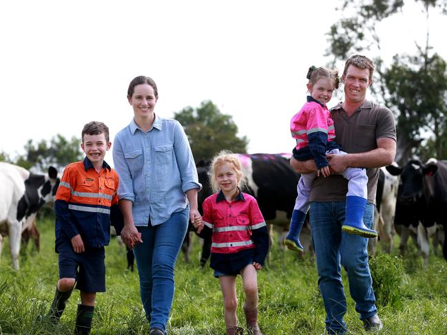 Dairy Focus: Finger family - Simon and Lauren Finger with children Claire, Matthew and Rachael on their Yannathan property. Picture: ANDY ROGERS