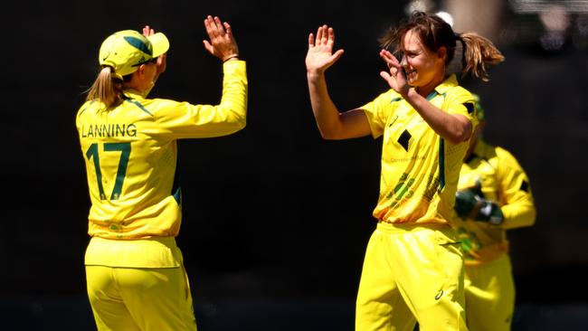 Ellyse Perry is back to her white-ball best. Picture: Jonathan DiMaggio/Getty Images