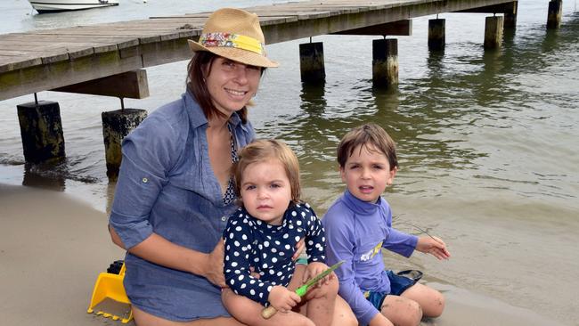 Mellisa, Bianca and Oscar Zulpo bring in the New Year on the Noosa River in 2015. Picture: Geoff Potter.