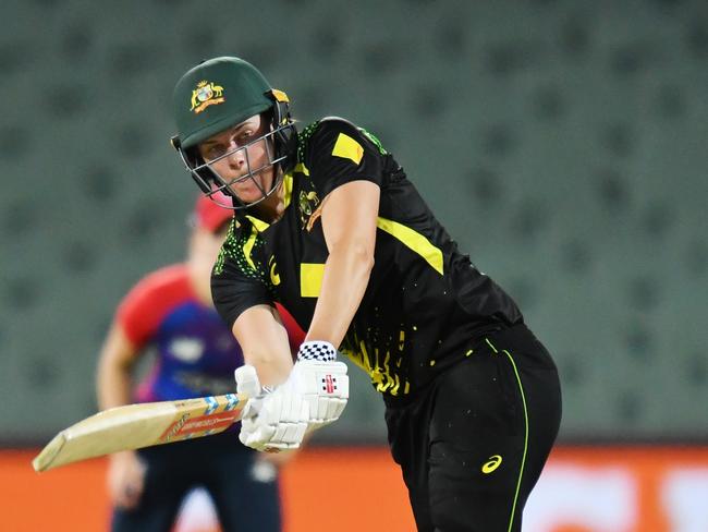 ADELAIDE, AUSTRALIA - JANUARY 20:Tahlia McGrath of Australia bats  during the First T20 International Match in the Ashes Series between Australia and England at Adelaide Oval on January 20, 2022 in Adelaide, Australia. (Photo by Mark Brake/Getty Images)