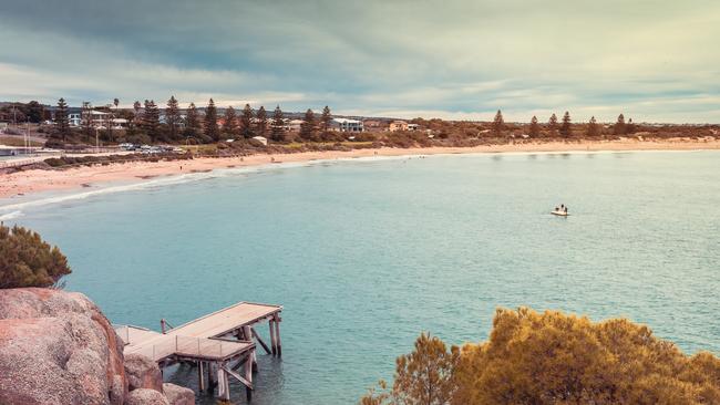 Port Elliot beach with pontoon in the water. Picture: iStock