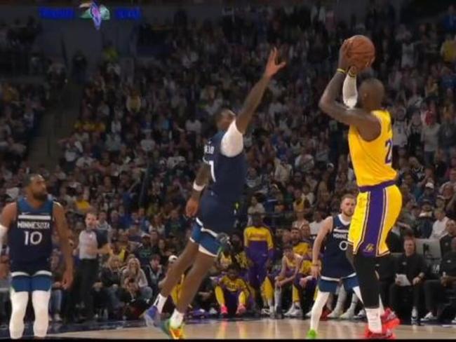 Bron's 38 not enough - Lakers down 1-2