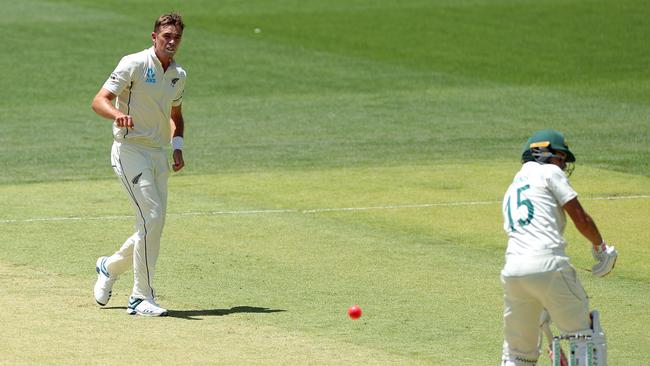 Tim Southee pings a ball in the direction of Joe Burns. Picture: AAP