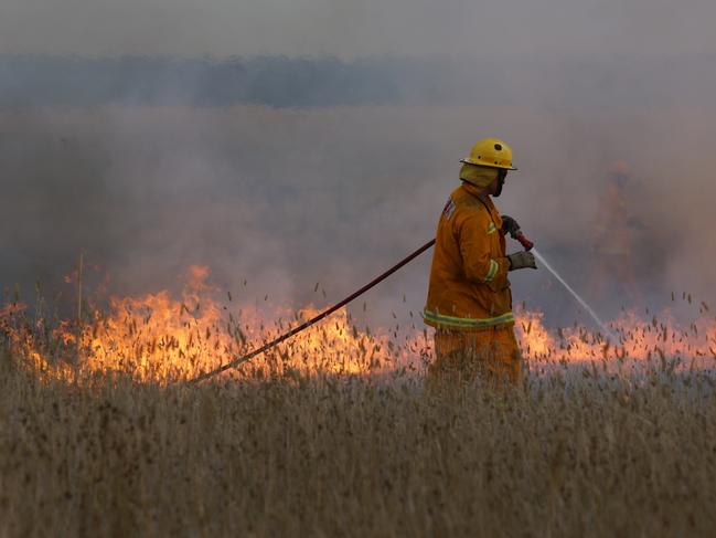 Victorians are being warned to brace for a surge in bushfires this summer.