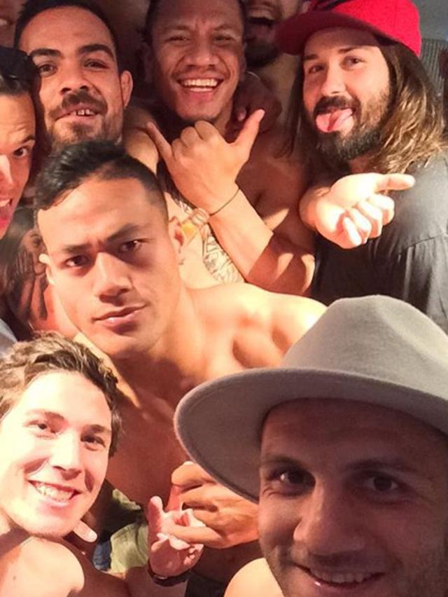 Robbie Farah with teammates. Source: INSTAGRAM