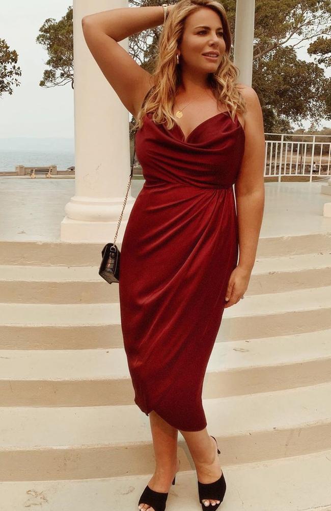 The body positive ambassador believes the key to mental health is being willing to accept yourself as you are. Picture: Instagram/Fiona Falkiner