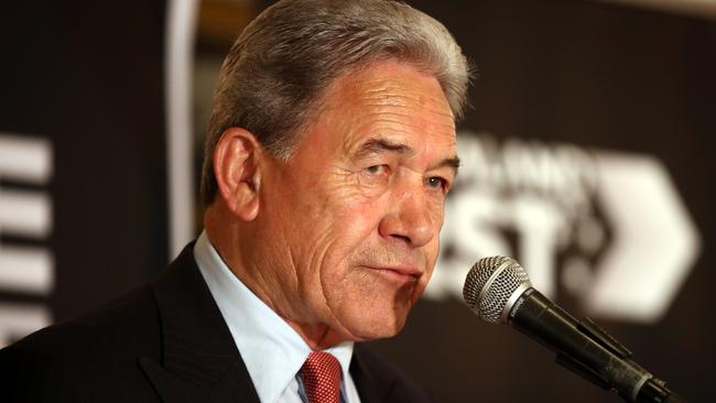 New Zealand First leader Winston Peters speaks to supporters at the Duke of Marlborough Hotel in Russell. Picture: Getty Images.