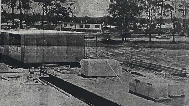 Temporary classrooms under construction at Palm Beach Currumbin High School in January 1972.