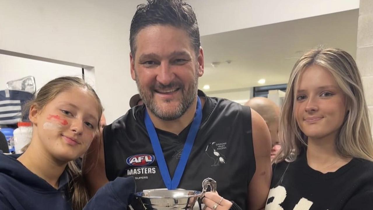 Brendan Fevola with his daughters Leni and Lulu