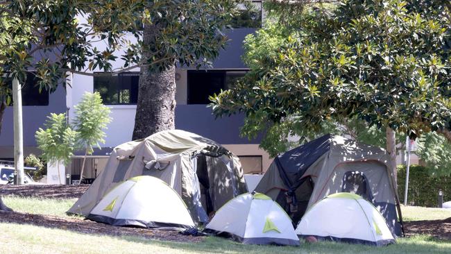 There are fears people may be forced to live rough, like those camping in Brisbane’s Musgrave Park, after the closure of two crisis shelters. Picture: Steve Pohlner