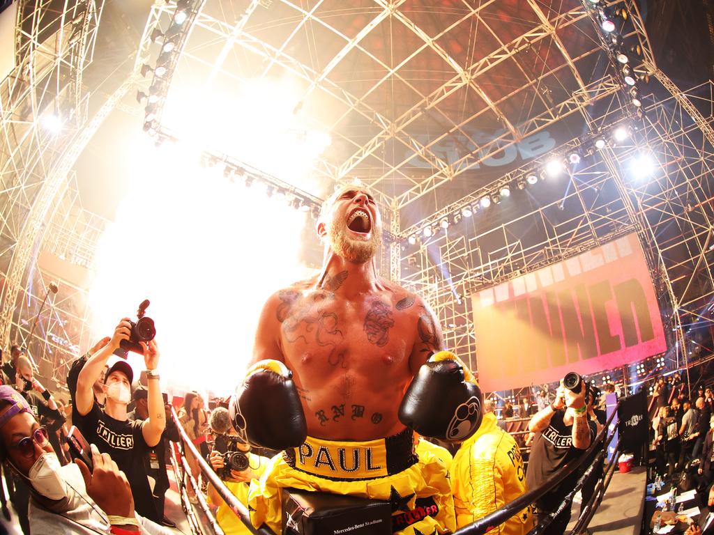 Jake Paul celebrates his knockout win against Ben Askren. (Photo by Al Bello/Getty Images for Triller)