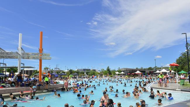 Australia Day celebrations at Orion Lagoon.