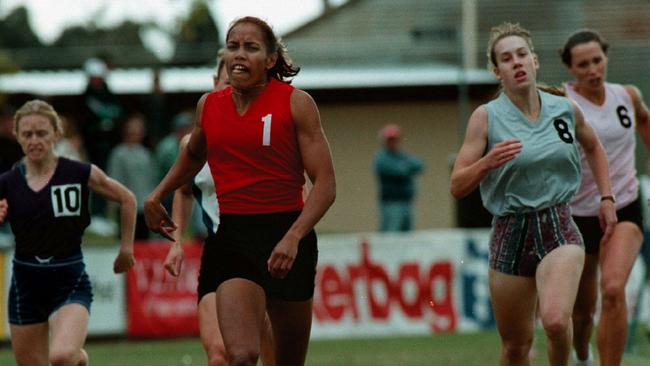 Cathy Freeman winning the 400m at the 1996 Stawell Gift.