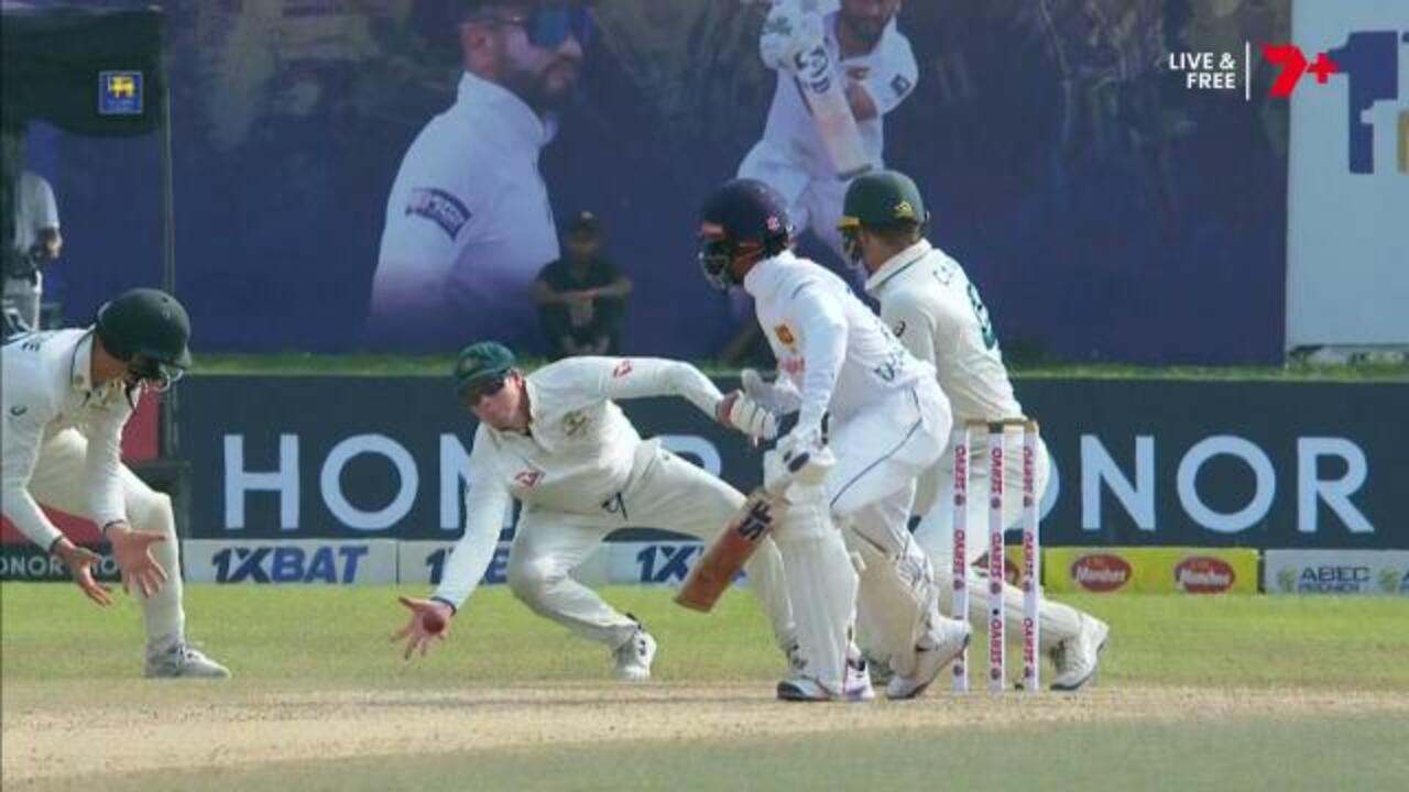 Steve Smith takes stunning screamer