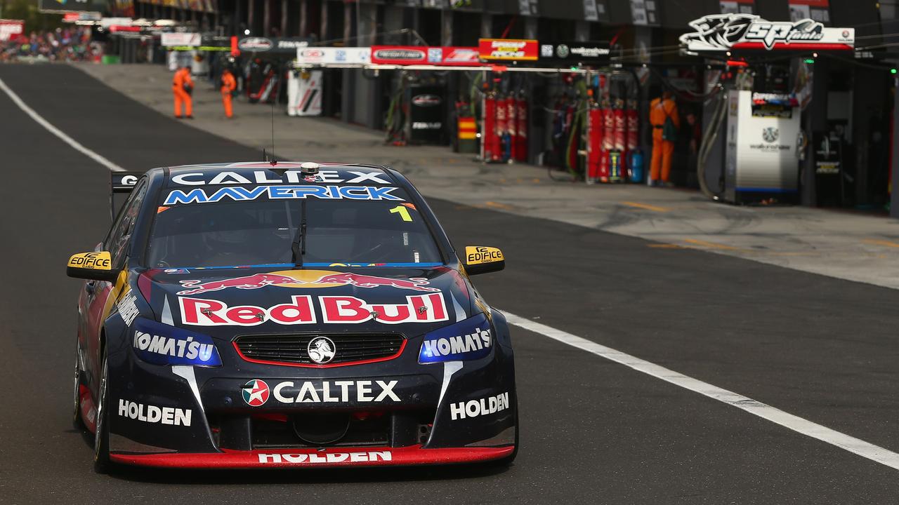 Jamie Whincup serves his race-ending pit lane penalty in 2015. Picture: Robert Cianflone