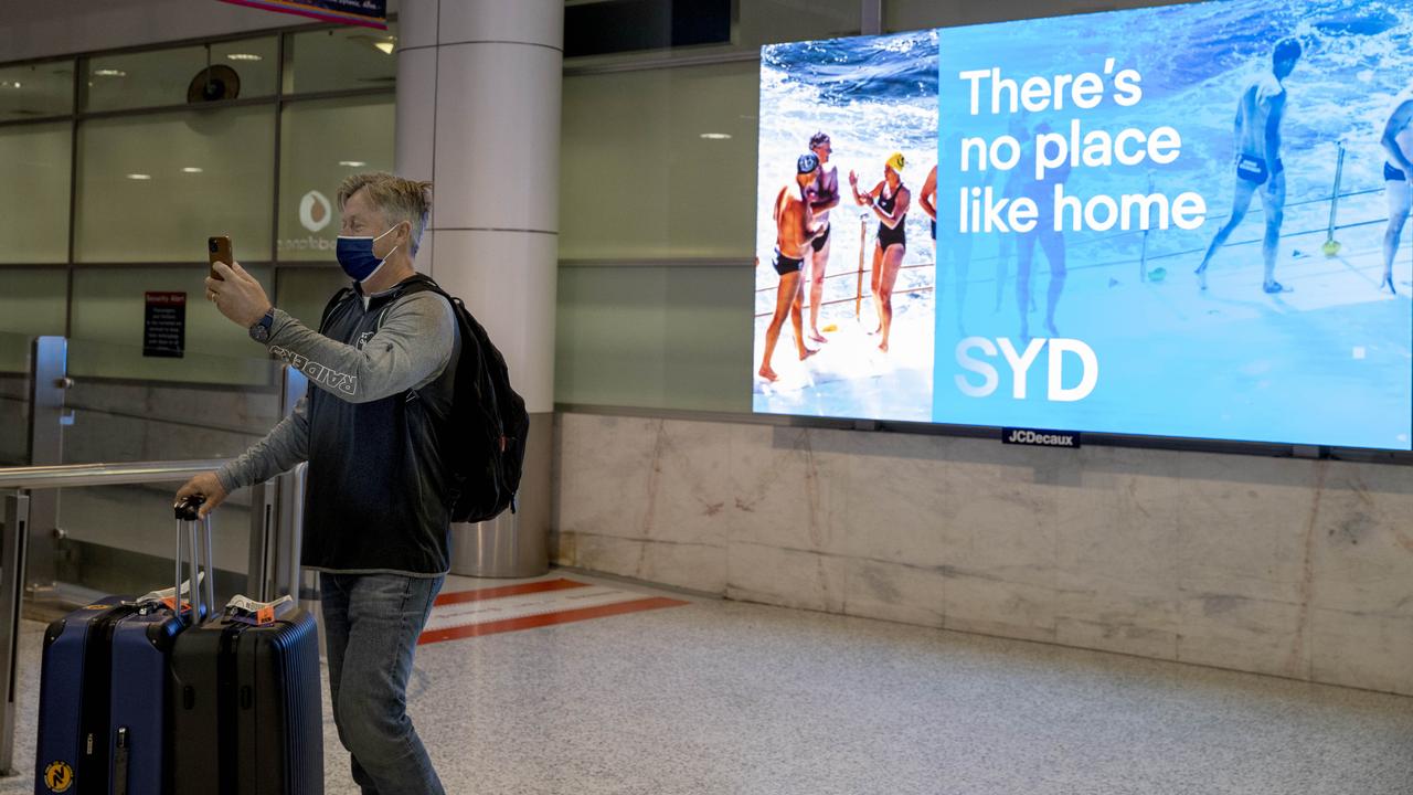 The first international flight full of passengers who did not need to quarantine arrived in Australia on Monday morning. Picture: NCA NewsWire / Dylan Coker