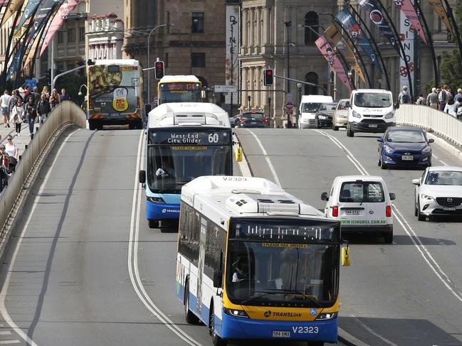 Translink Buses cross the Victoria Bridge in Brisbane, August 13, 2019. (AAP Image/Regi Varghese) NO ARCHIVING