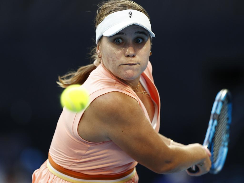 MELBOURNE, AUSTRALIA - JANUARY 17: Sofia Kenin of United States plays a backhand in her first round singles match against Madison Keys of United States during day one of the 2022 Australian Open at Melbourne Park on January 17, 2022 in Melbourne, Australia. (Photo by Darrian Traynor/Getty Images)