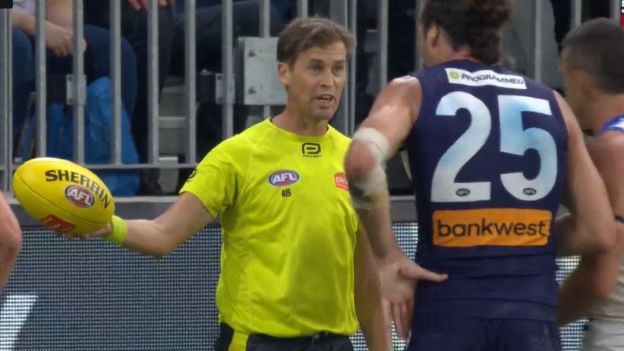 Fremantle captain Alex Pearce argues his case after the siren.