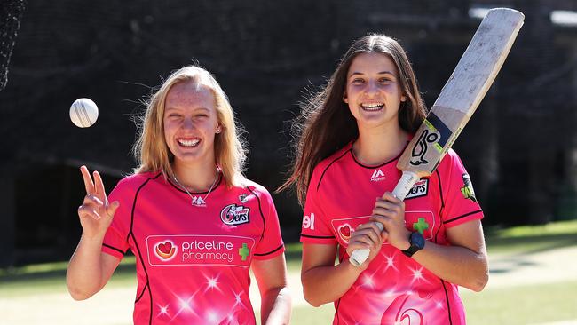 Young cricketers Hayley Silver-Holmes and Stella Campbell are both in the Sixers squad for the second time.