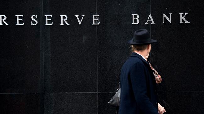 Will interest rates hit zero per cent? Picture: NCA NewsWire / Jeremy Piper