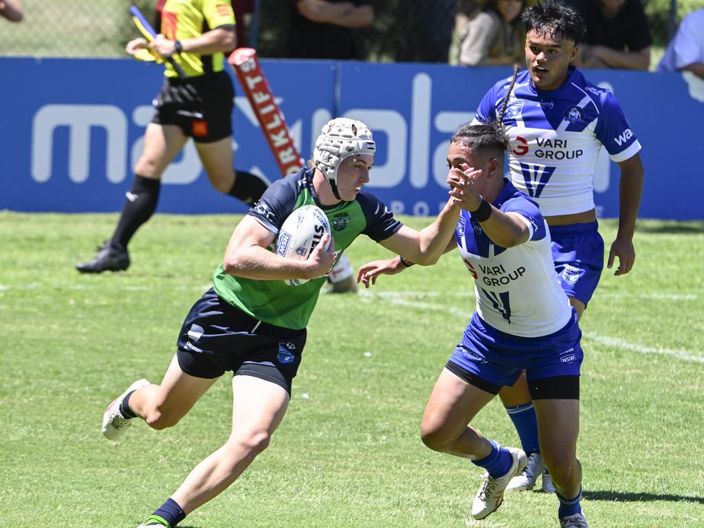 Kye Anderson tries to get out of his own in-goal. Picture: Martin Ollman