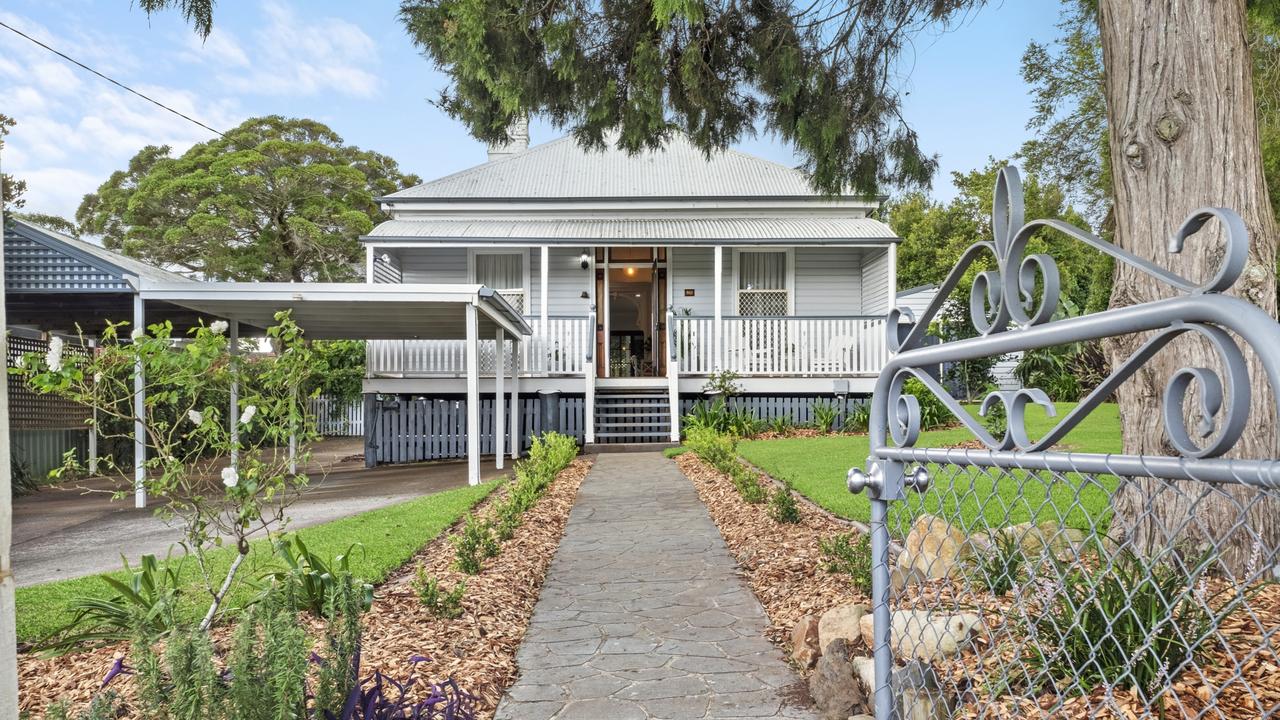 49 Ipswich Street in East Toowoomba sold for $495,000 in April 2020 then sold through Snow Real Estate in March 2022 for more than $700,000.