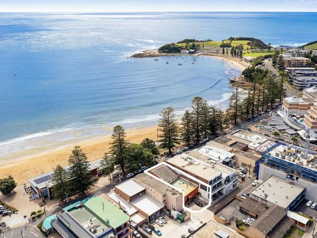 74 Terrigal Esplanade, Terrigal