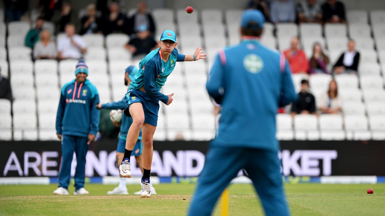 Todd Murphy has a bowl before play on day four - but when will he be introduced today? Picture: Getty