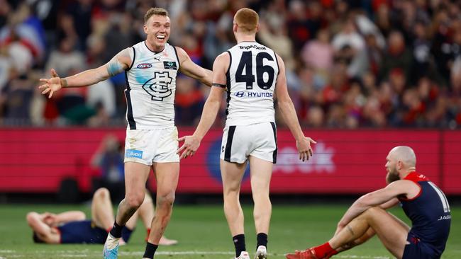 The agony and ecstasy of the final siren. Picture: Dylan Burns/AFL Photos