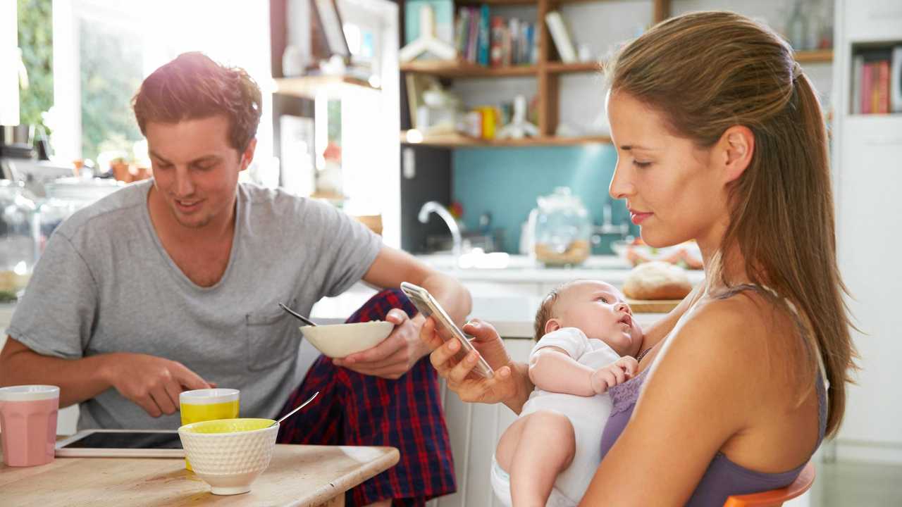 THINK ABOUT IT: What is your child learning from how much time you spend on your phone? Picture: monkeybusinessimages