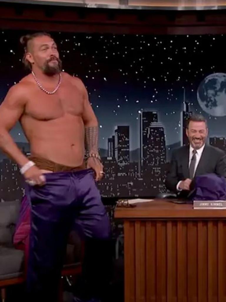 Jason Momoa Strips Near Naked On Jimmy Kimmel Live The Cairns Post 4432