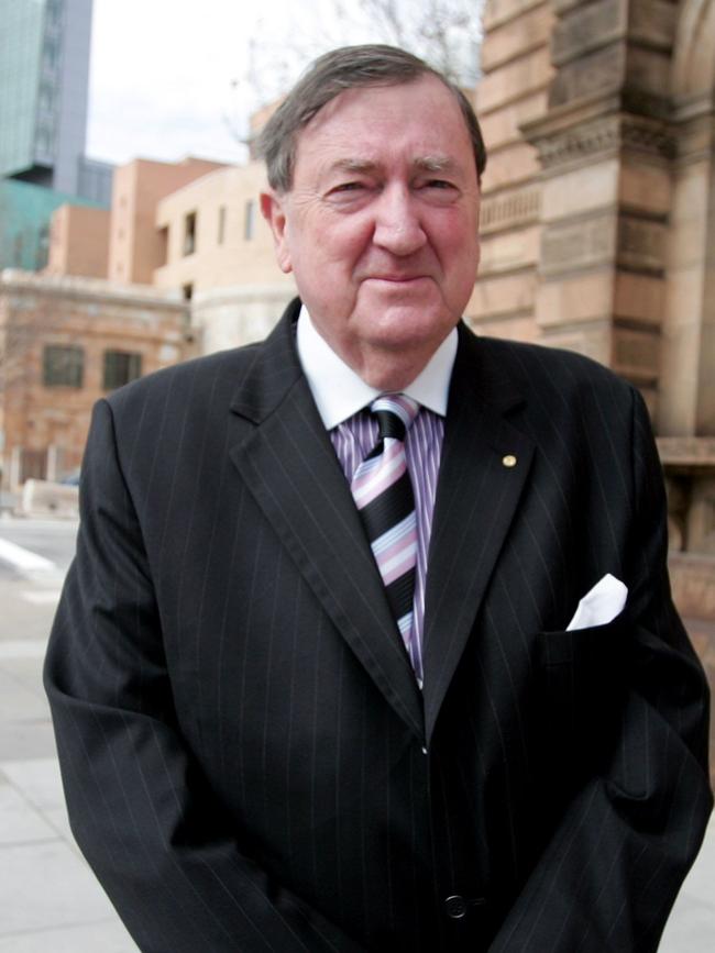 Retired justice of the High Court Ian Callinan.