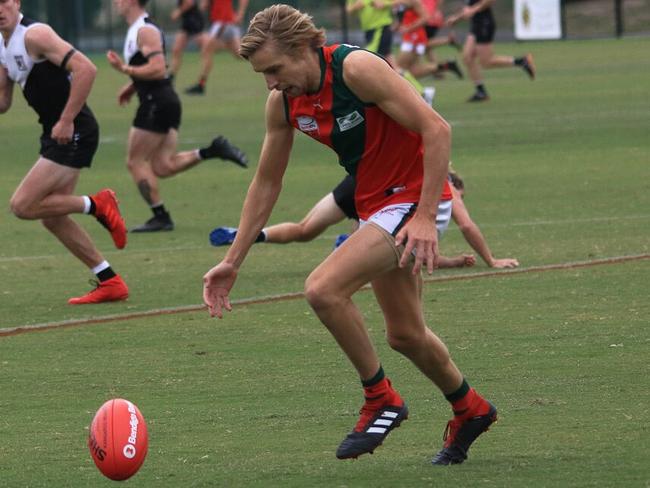 Mitch Rule collects the ball for The Basin. Picture: Davis Harrigan