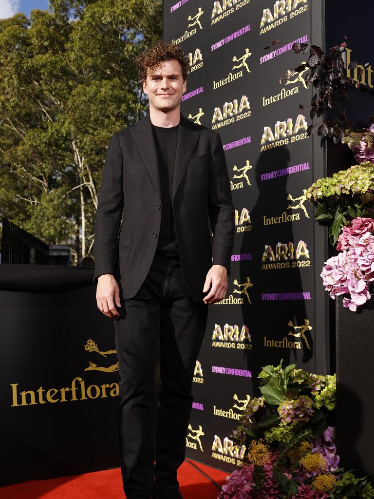 Aria awards red carpet sale