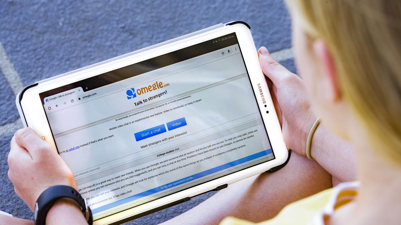 1280px x 720px - Cyber safety: Paedophiles use chat site Omegle to groom kids | Daily  Telegraph