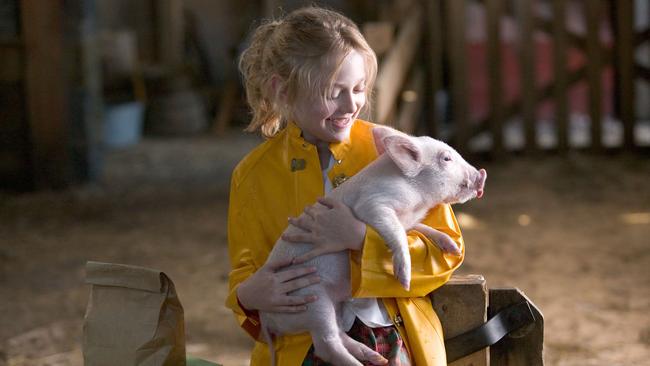 Dakota Fanning visited Greendale to shoot <i>Charlotte’s Web</i>.