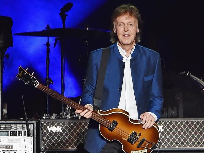 EAST RUTHERFORD, NJ - AUGUST 07: Paul McCartney performs in concert at MetLife Stadium on August 7, 2016 in East Rutherford, New Jersey.   Mike Coppola/Getty Images/AFP == FOR NEWSPAPERS, INTERNET, TELCOS & TELEVISION USE ONLY ==