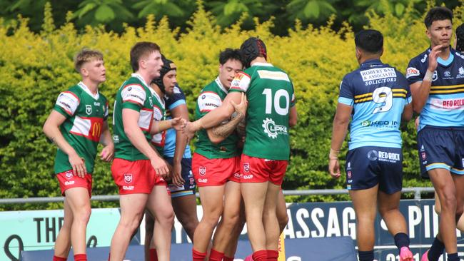 Impressive Wynnum centre Kylem Vunipola scores for the Seagulls.