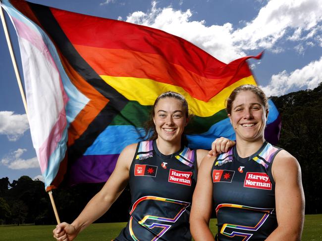 GWS Giants AFLW players Emily Pease and Katherine Smith who has designed their Pride Round Guernsey. The Giants play the Crows on Sunday at Henson Park. Photo by Phil Hillyard(Image Supplied for Editorial Use only - **NO ON SALES** - Â©Phil Hillyard )