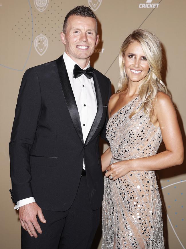 Siddle and Anna Weatherlake at the Australian Cricket Awards night in 2019. Picture: AAP Image/Daniel Pockett