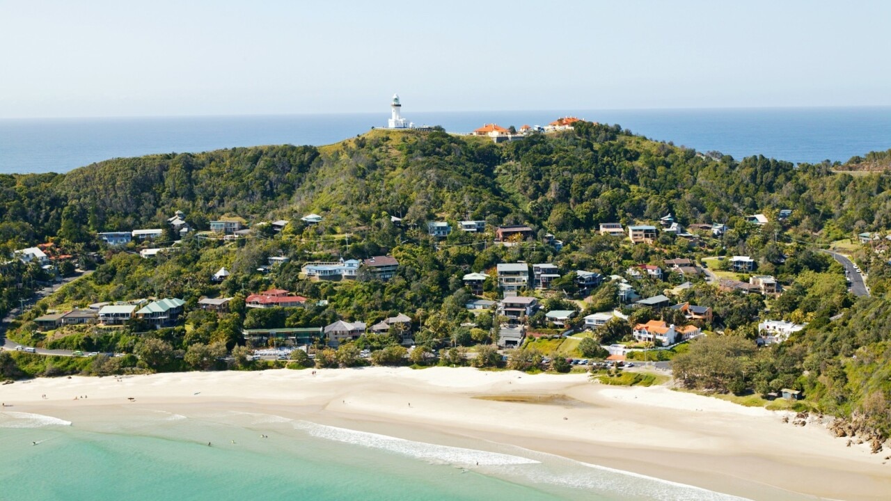 Byron Bay hostel in lockdown after positive COVID case