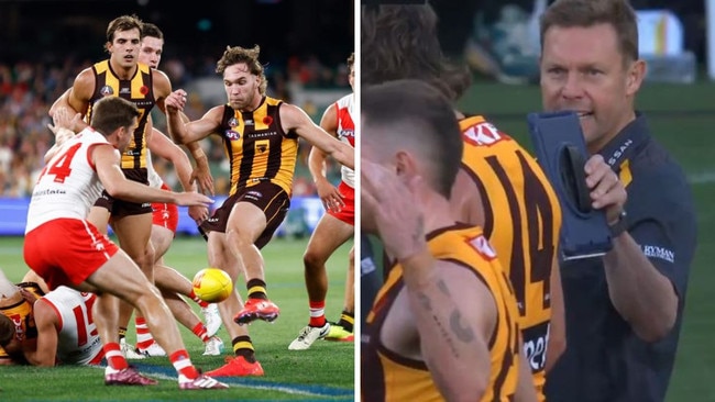 Jack Scrimshaw copping a bake from Sam Mitchell. Photos: Getty Images/Fox Sports