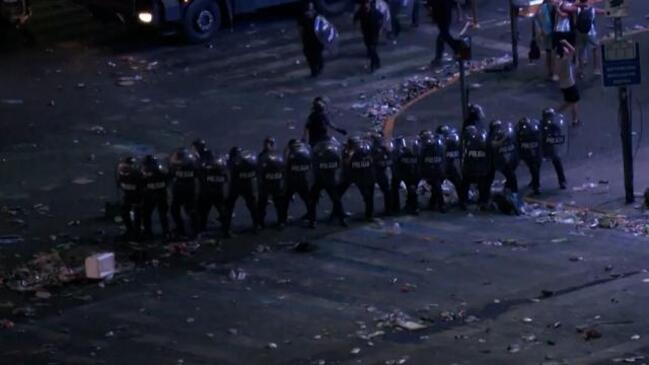 Riot police called into Buenos Aires following World Cup parade