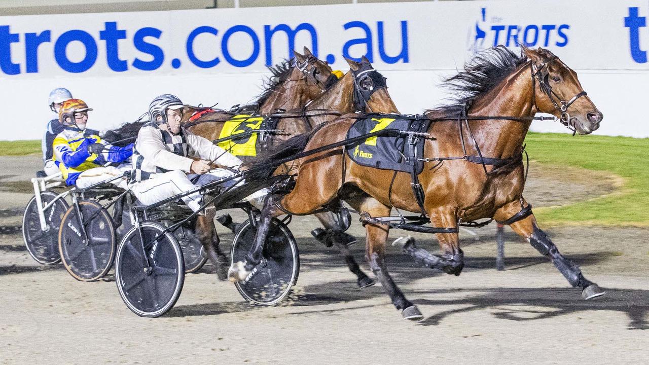 Leap To Fame wins the Smoken Up Sprint at Melton on Saturday. Photo: Stuart McCormick.